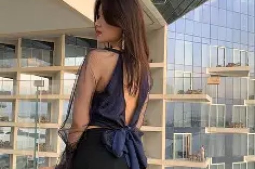68岁天后现状：被母亲毁掉一生？终生未婚、没性没爱、流落街头？